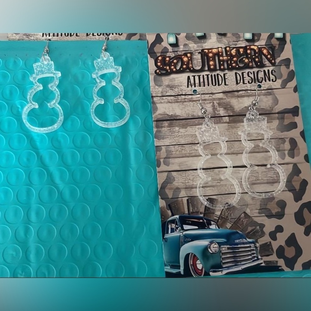 Glitter Snowman earring!!